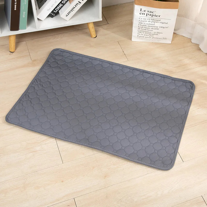 Dog Pee Pad Blanket Reusable Absorbent Diaper Washable Puppy Training Pad Pet Bed Urine Mat for Pet Car Seat Cover Pet Supplies